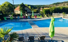 La Colline aux Chalets, Jaccuzi, Sauna